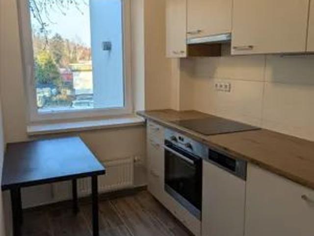 Schöne Wohnung in Wien Weidlingau mit französischem Balkon