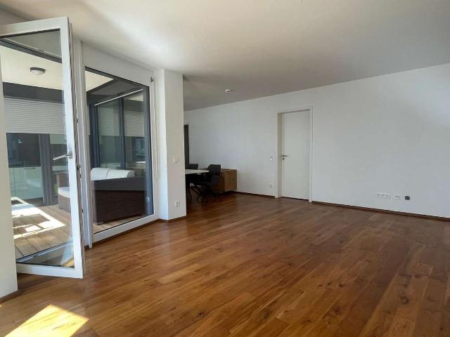 Schöne Wohnung in der Augsburger Innenstadt zur Zwischenmiete ca. 12 Monate