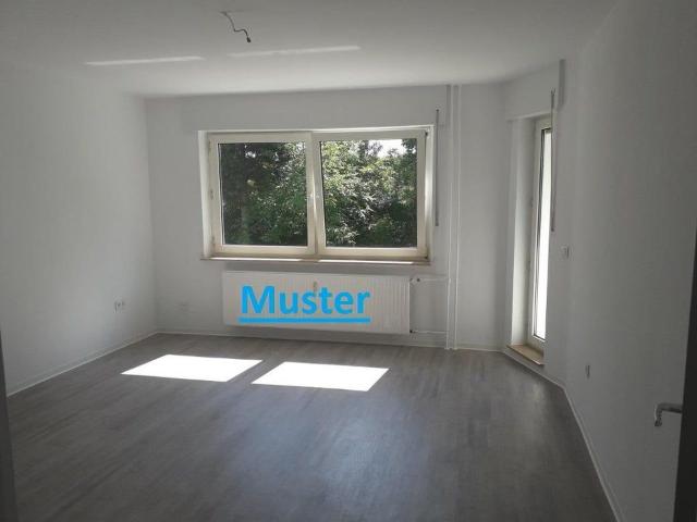 Schöne Wohnung in Dormagen, modernisiertes Wohnhaus, mit Balkon