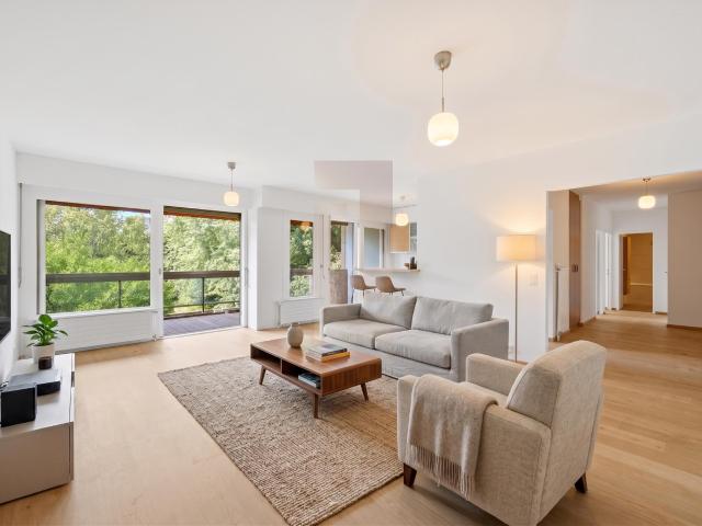 Schöne Wohnung in einer Residenz mit Hallenbad