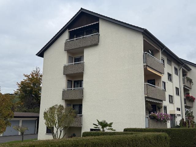 SCHÖNE WOHNUNG IN GUTER LAGE