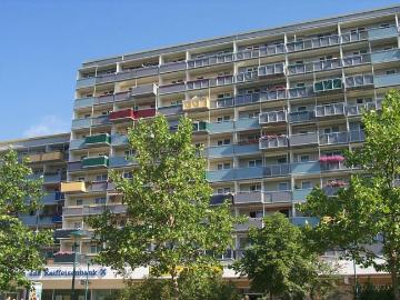 Schöne Wohnung mit Aufzug