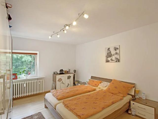 Schöne Wohnung mit Blick über den Ahlenberg