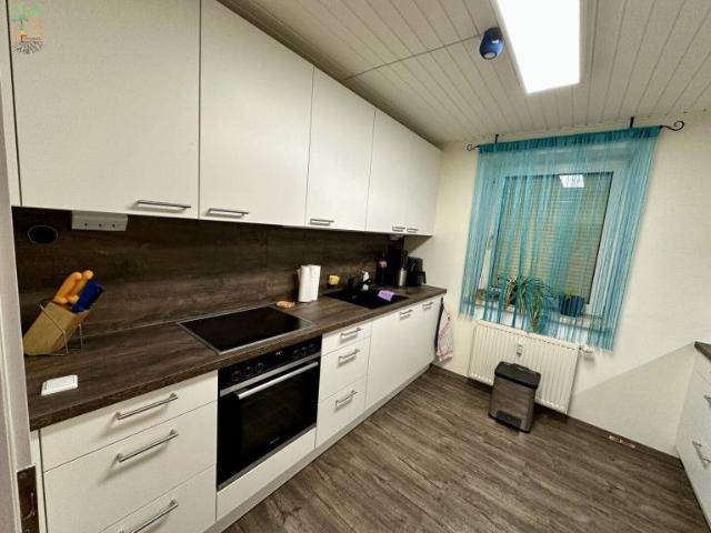 Schöne Wohnung mit Garten in ruhiger Siedlung