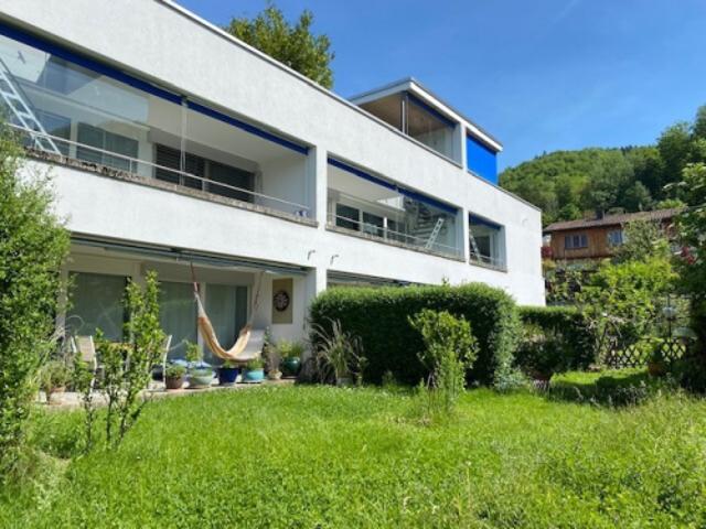 Schöne Wohnung mit Gartensitzplatz in 8915 Hausen am Albis