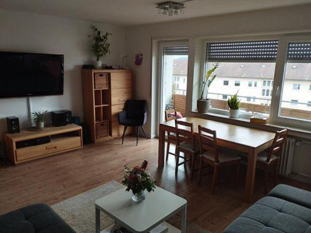Helle 3 Zimmer Wohnung mit zwei Balkonen und starkem Zukunft Plus