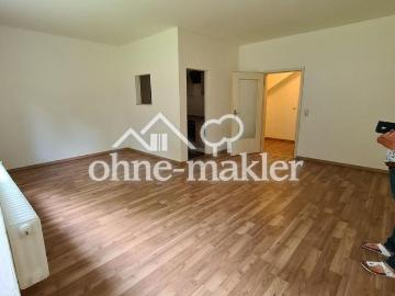 Schöne Wohnung mit Terasse und Garten