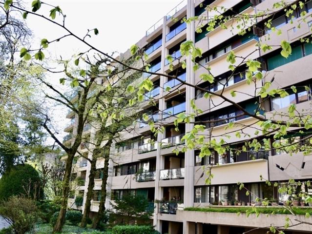 Schöne Wohnung mit Terrasse zum Verkauf im Stadtteil Champel