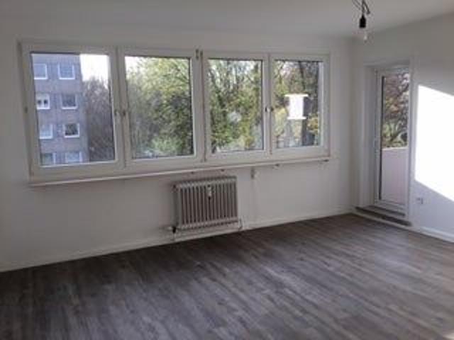 Schöne Wohnung sucht Mieter: ansprechende 3 Zimmer Wohnung