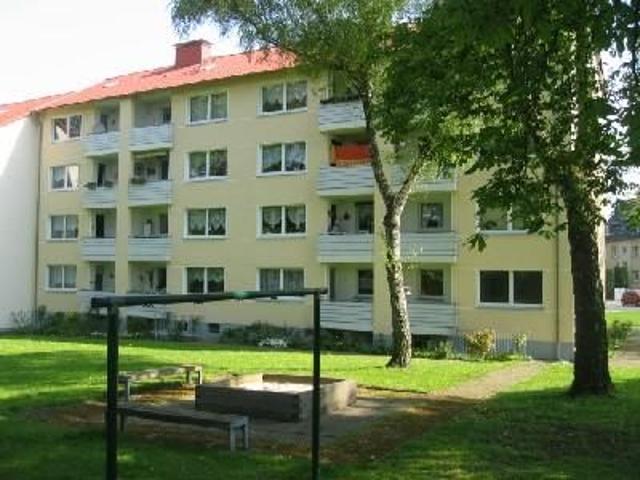 Schöne Wohnung sucht Mieter: individuelle 2 Zimmer Wohnung