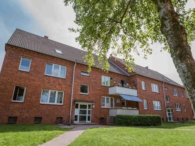 Schöne Wohnung sucht Mieter: schöne 2 Zimmer Wohnung frisch saniert