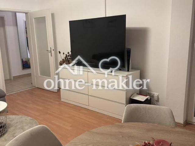Schöne WG geeignete Wohnung mit Süd Westbalkon