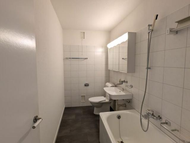Schöne und gut gelegene Wohnung in Zürich