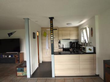 Schöne und grosszügige 4.5 Zimmer Wohnung mit Blick ins Grüne
