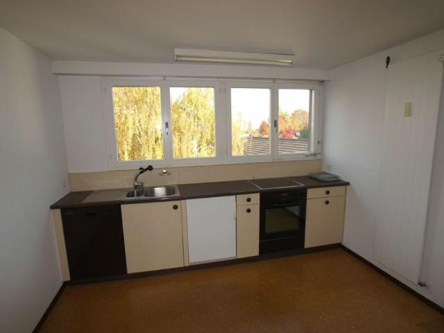 Schöne und helle Dachwohnung auf dem Bruderholz