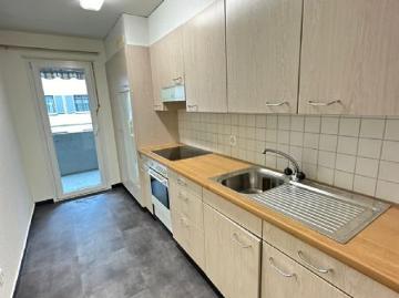 Schöne und helle 3 Zimmerwohnung nähe Rhein