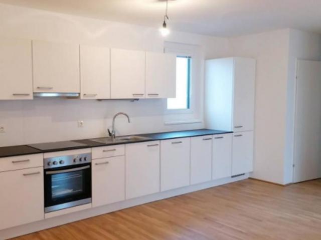 Schöne und hochwertige Neubauwohnung mit Balkon Maxvorstadt