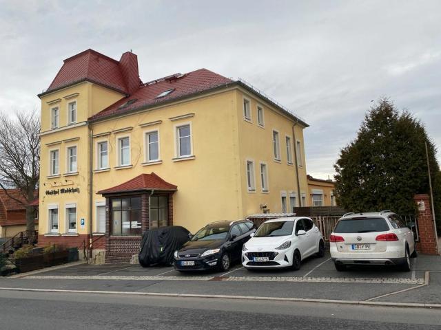 Schöne und ruhig Lage in Mobschatz Dresden mit Vollvermietung