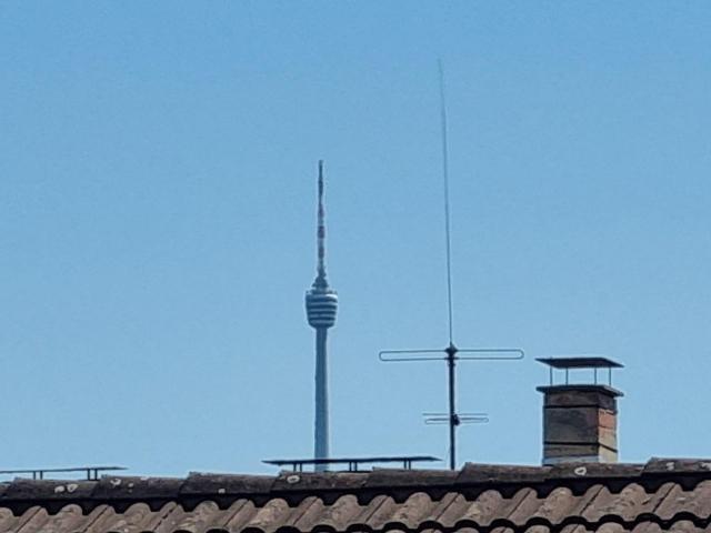 Schöne und renovierte 1,5 Zimmer Wohnung Stuttgart West