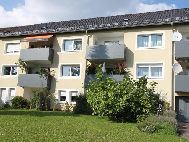 Schöne und sonnige 3 Zimmer Wohnung mit Balkon in Top Lage Heilbronn Nord!