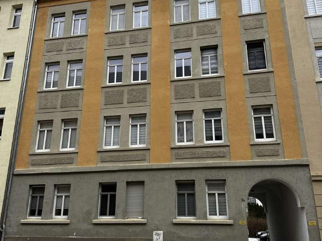 Schöne vermietete Dachgeschosswohnung mit Balkon