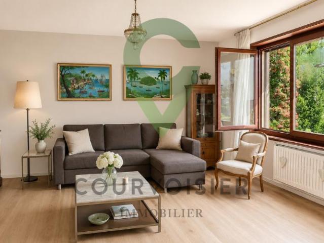 Schöne Villa mit großem Potenzial vor den Toren von Arzier