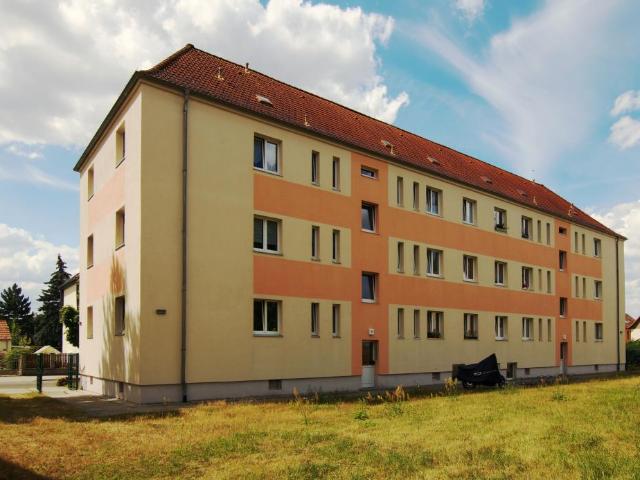 Schöne Zweizimmerwohnung mit Badewanne und Tageslichtbad in Markranstädt