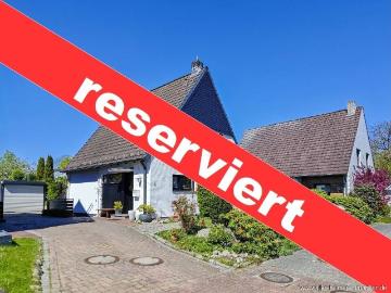 ! Schönebeck Gepflegtes Einfamilienhaus in Sackgassenlage mit Garage und Vollkeller !