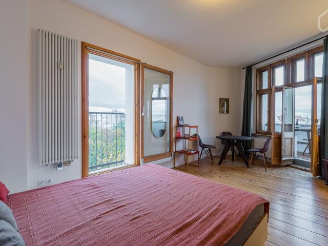 Schöneberg: bright, cozy apartment with loggia, view of Berlin and communal roof terrace, Berlin Amsterdam Apartments for Rent