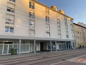 Schönefeld Abtnaundorf * Renoviert* helle 1 Zi. Whg.* Duschbad* Keller* SP anmietbar