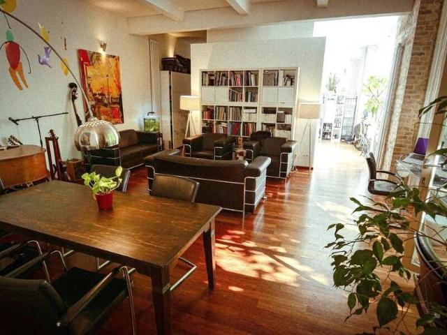 Schöner Loft mit Garten in Friedrichshain – möbliert zu vermieten!