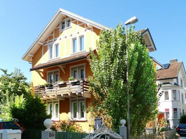 Schöner und gemütlicher mit mehr Garten als in einem EFH.