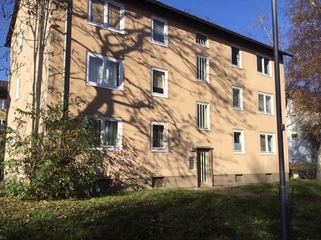 Schöner Wohnen in dieser interessanten 3 Zimmer Wohnung mit Balkon