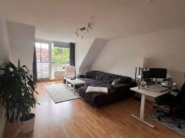 Schöner Wohnen in Norderstedt Garstedt! Exlusive 2 Zimmer DG Wohnung mit Balkon zu vermieten!