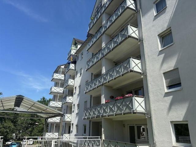 Schöner wohnen mit Aufzug. aus der Tiefgarage in die Wohnung gelangen