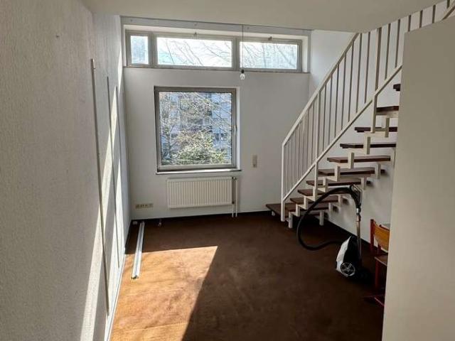 Schönes Maisonette Studentenappartement direkt am Westpark WG geeignet/all inklusive