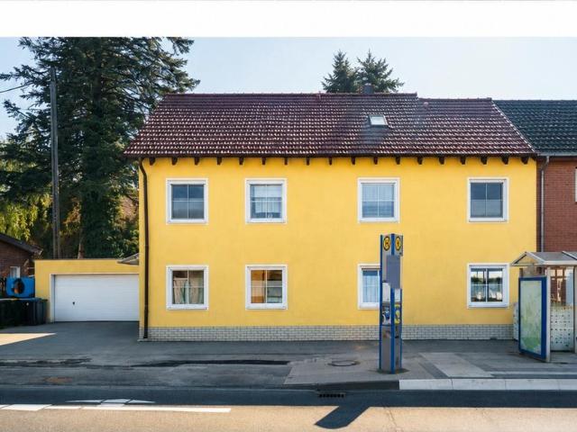 Schönes Mehrfamilienhaus in Euskirchen von privat zu verkaufen