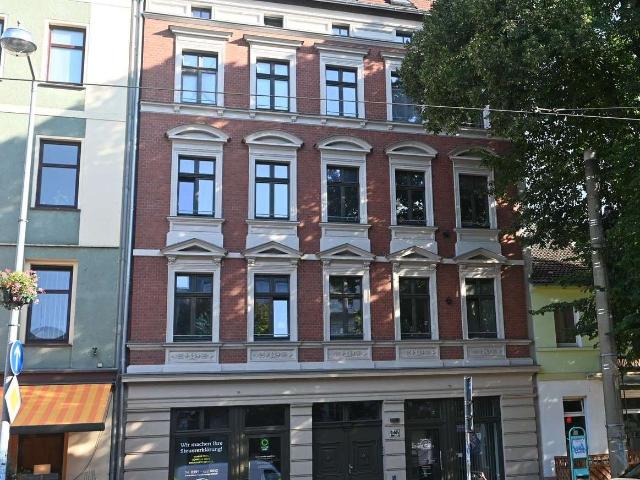 Schönes Mehrfamilienhaus voll vermietet
