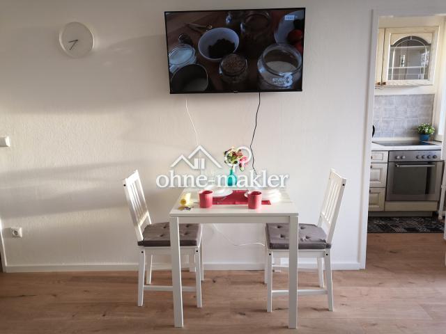 Schönes möbliertes City Apartment mit sonnigem Balkon