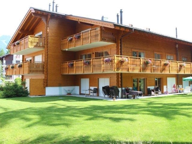 Schönes Apartment zu vermieten in einem kleinen Gebäude