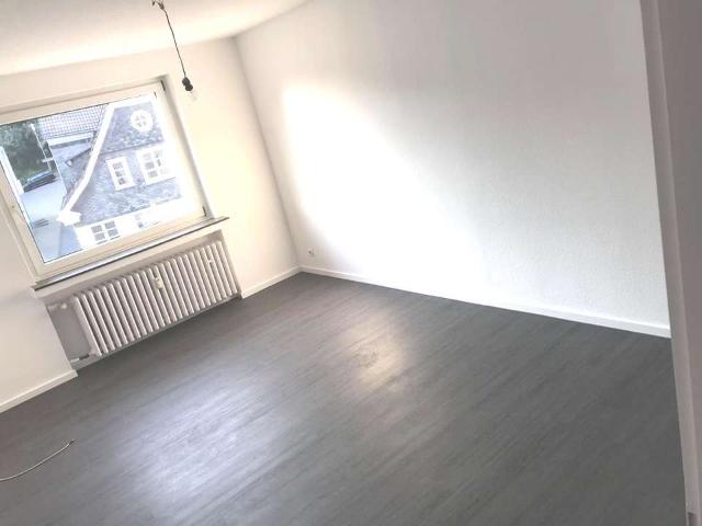 Schönes Appartement mit sep. Küche direkt im Zentrum von Mettmann
