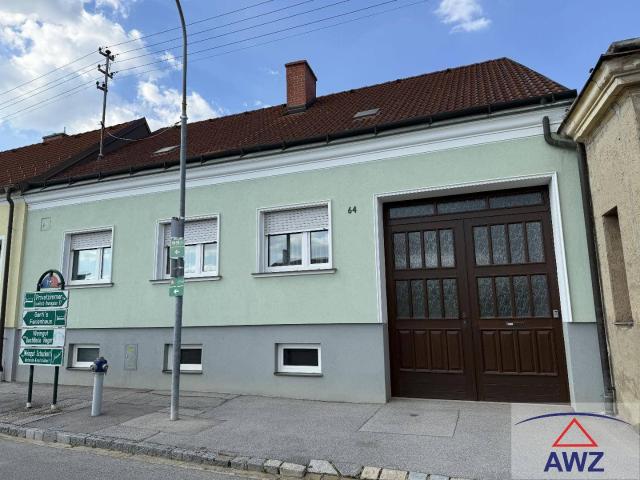 Preis Hit! Schönes Bauernhaus im Ortsverbund!