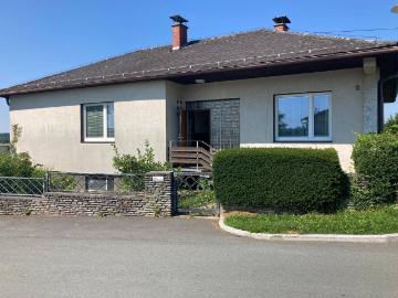 Schönes bezugsfertiges Einfamilienhaus in sonniger Ruhelage