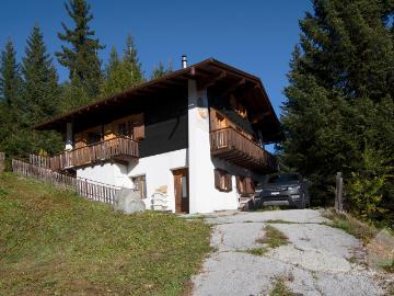 Schönes Chalet mitten im Zentrum des Resorts