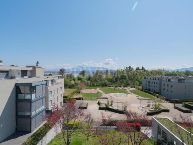 Schönes Dachgeschoss von 121 m2 mit Terrasse