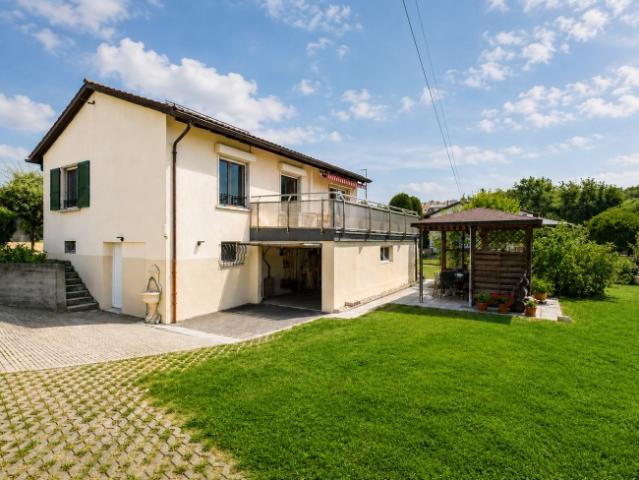 Schönes Einfamilienhaus