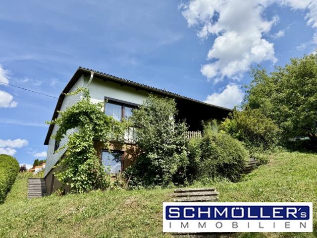 Schönes Einfamilienhaus Bungalowbauweise, in grüner Ruhelage am Stadtrand von Grieskirchen Unverbaubare Hanglage mit Blick bis in die Alpen