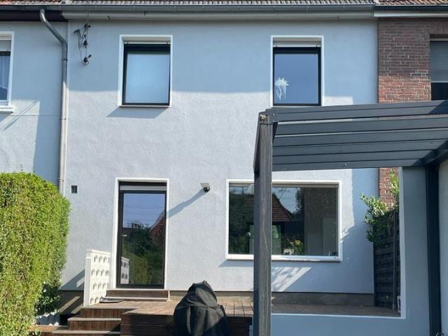 Schönes Einfamilienhaus mit Garten