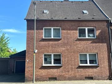 Schönes Einfamilienhaus mit großem Garten