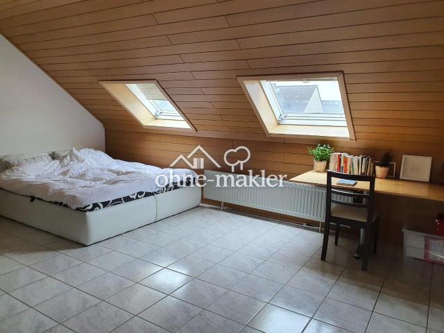 Schönes Haus mit vier Zimmern in Main Taunus Kreis, Hattersheim am Main